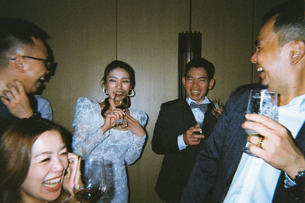 Why you should get "Disposable Film Camera" for your wedding ?