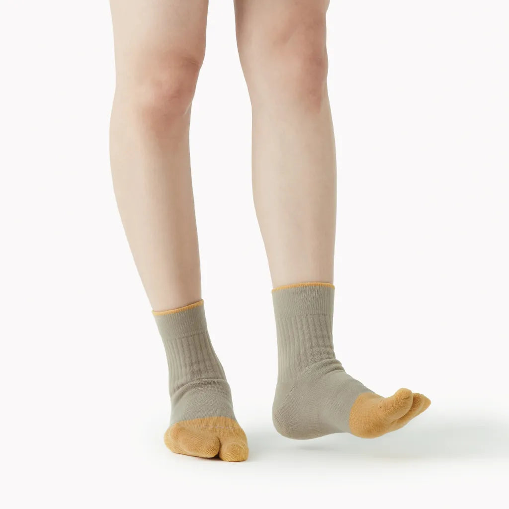 Essential | Basic Tabi Mid Socks | Mustard/Hazel Wood