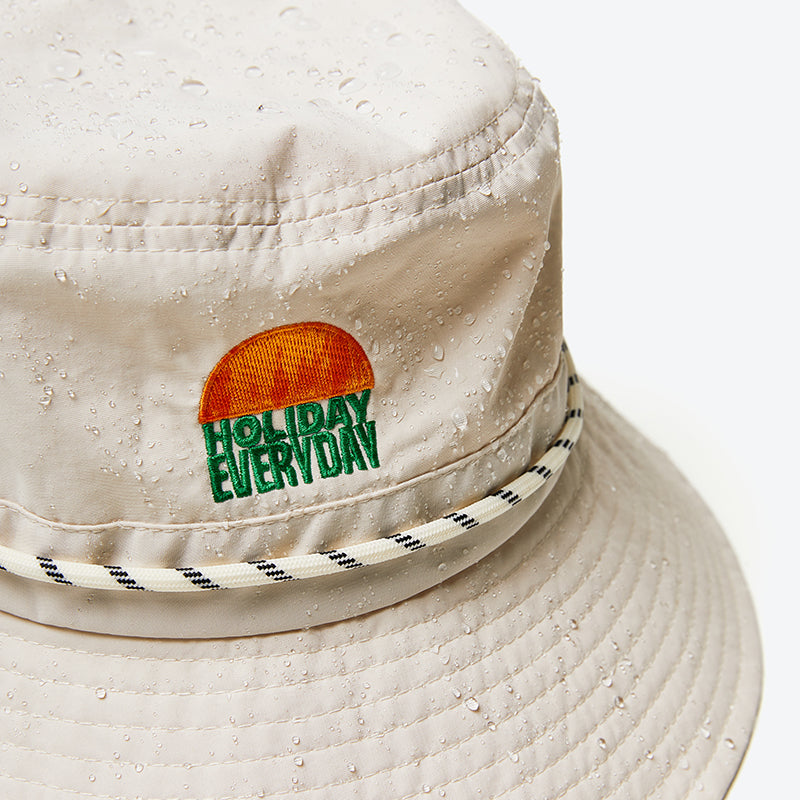 HOLIDAY, EVERYDAY | 4 Ways Bucket Hat ( Limited Edition )