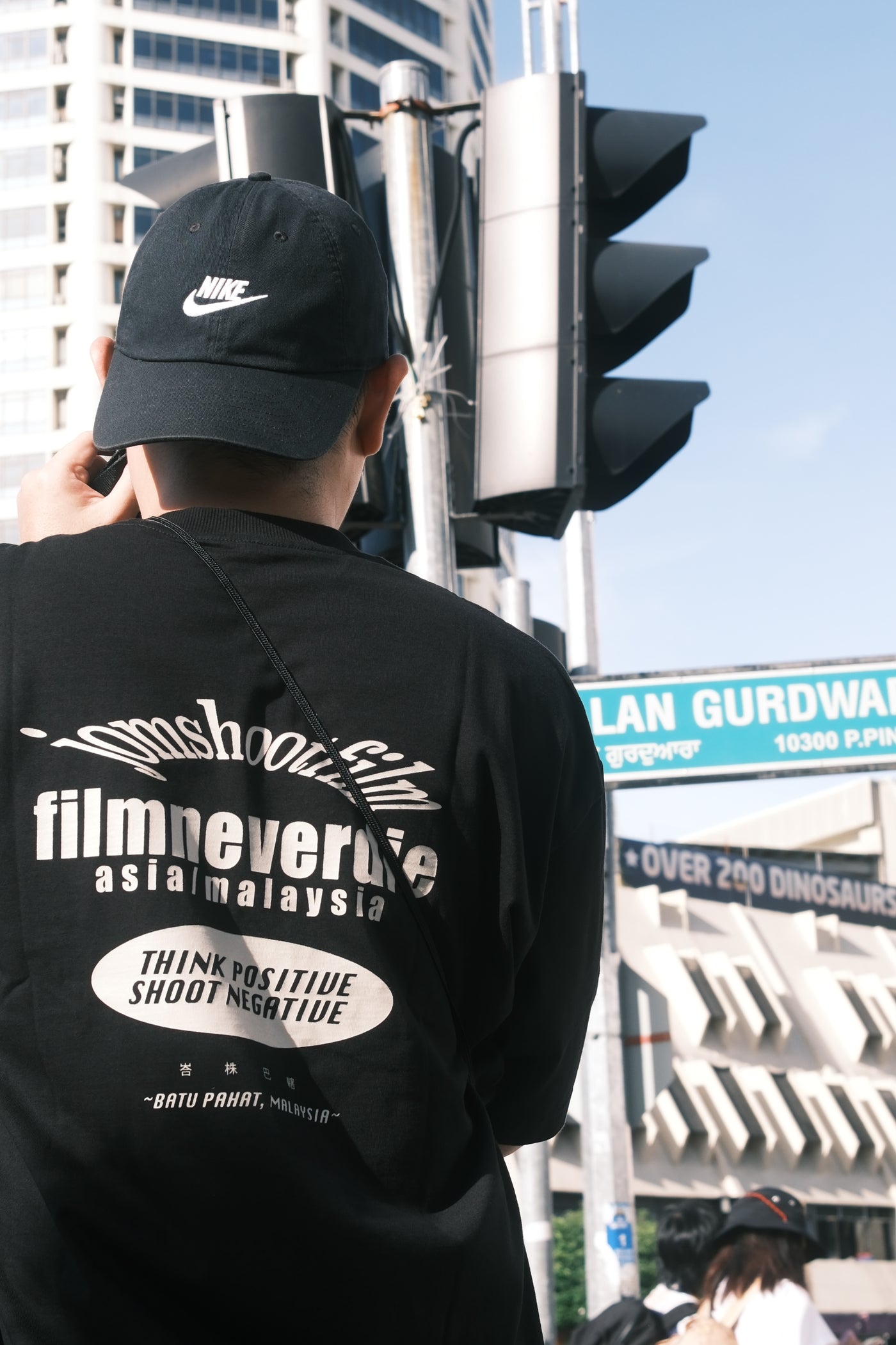 FilmNeverDie “JOMSHOOTFILM” T-Shirt - Ready Stock!